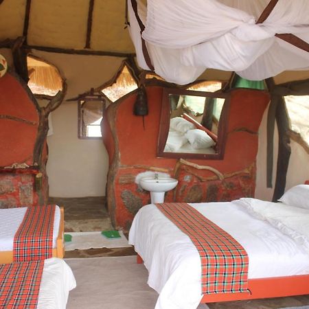 Lion'S Cave Camp, Samburu Βίλα Archers Post Εξωτερικό φωτογραφία