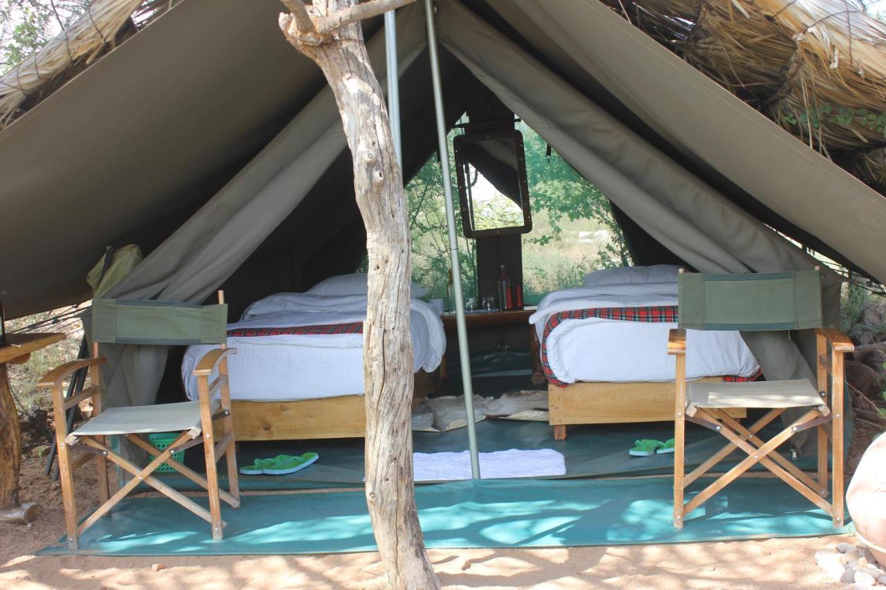 Lion'S Cave Camp, Samburu Βίλα Archers Post Εξωτερικό φωτογραφία