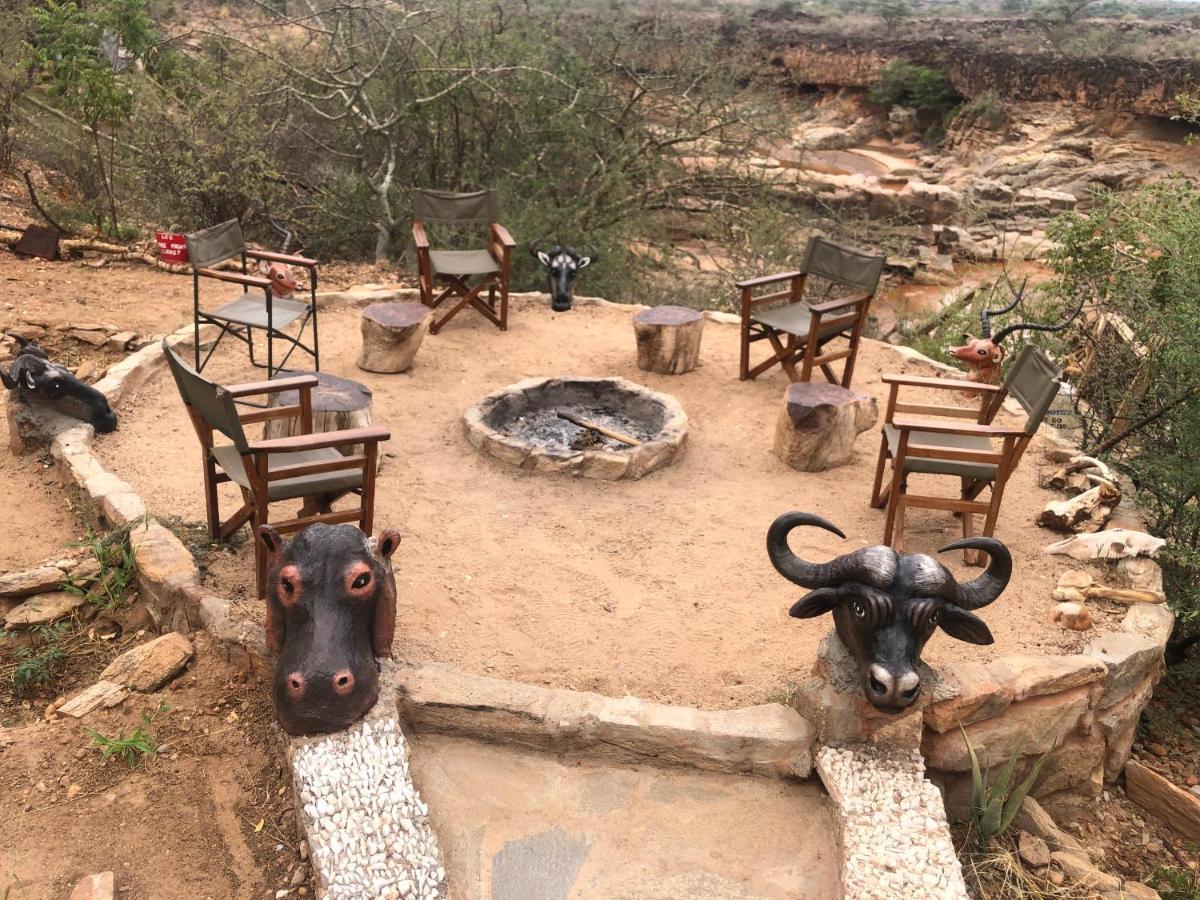 Lion'S Cave Camp, Samburu Βίλα Archers Post Εξωτερικό φωτογραφία
