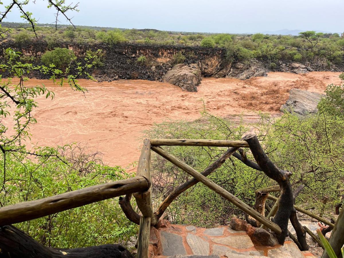 Lion'S Cave Camp, Samburu Βίλα Archers Post Εξωτερικό φωτογραφία