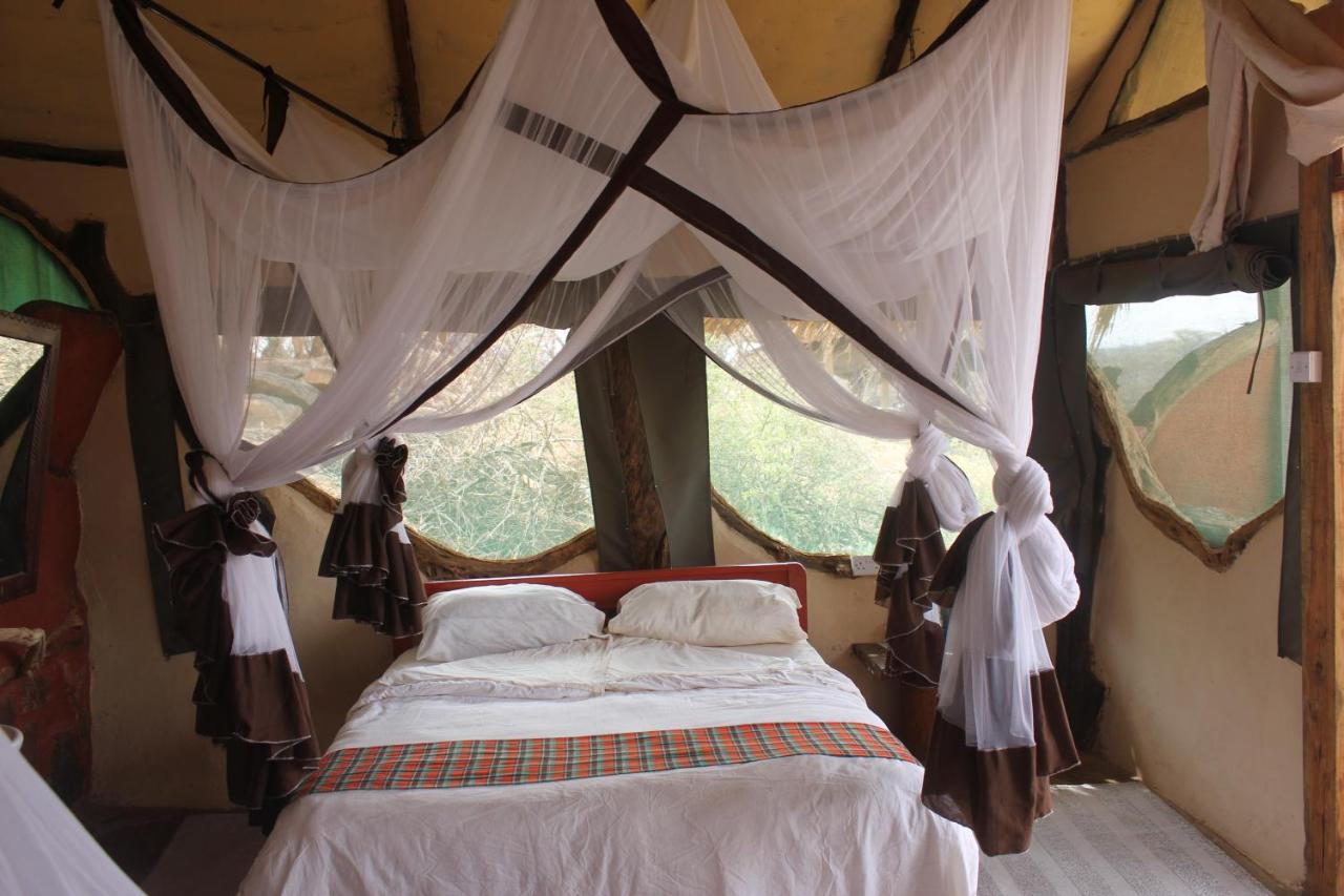 Lion'S Cave Camp, Samburu Βίλα Archers Post Εξωτερικό φωτογραφία
