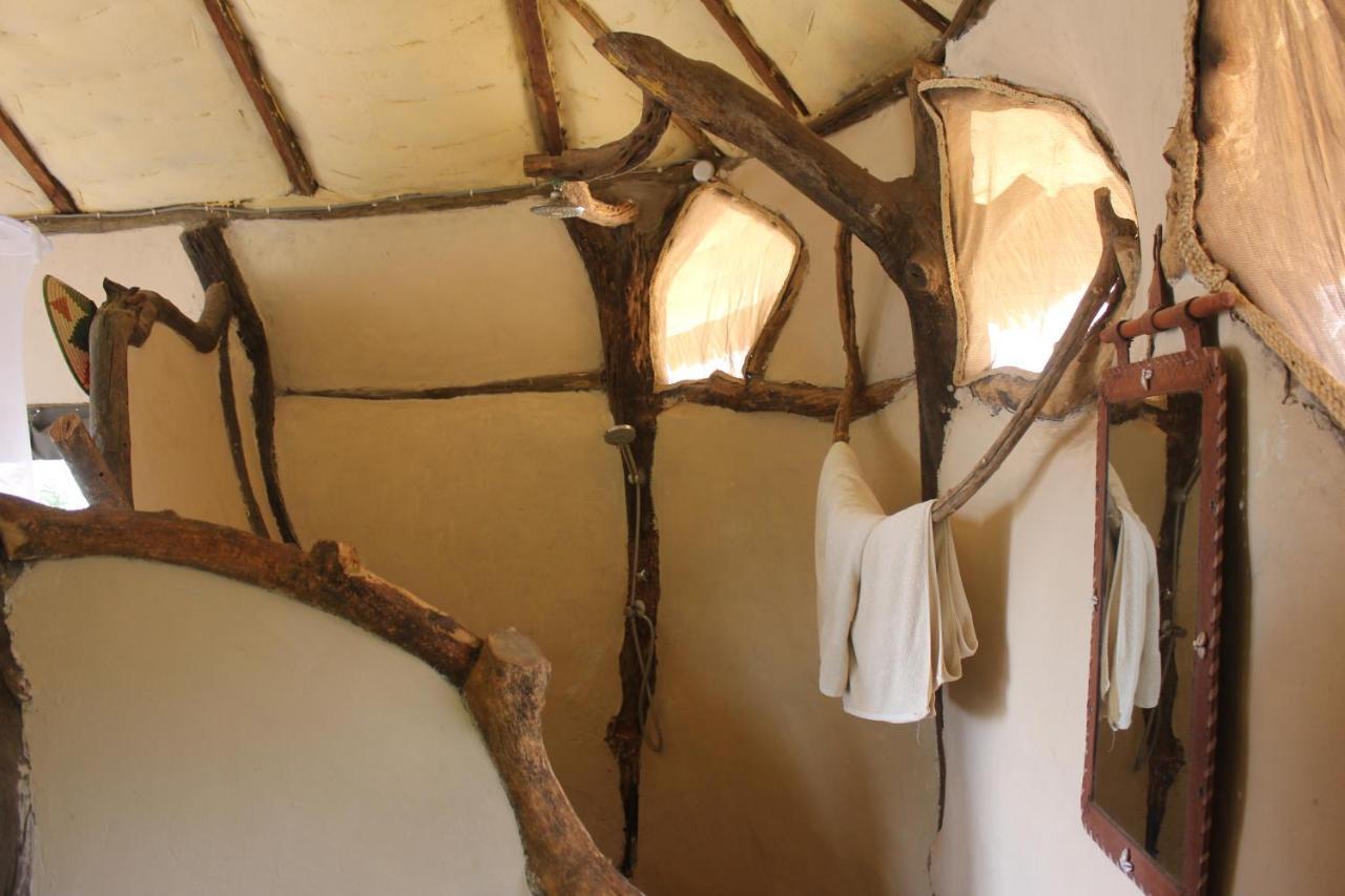 Lion'S Cave Camp, Samburu Βίλα Archers Post Εξωτερικό φωτογραφία