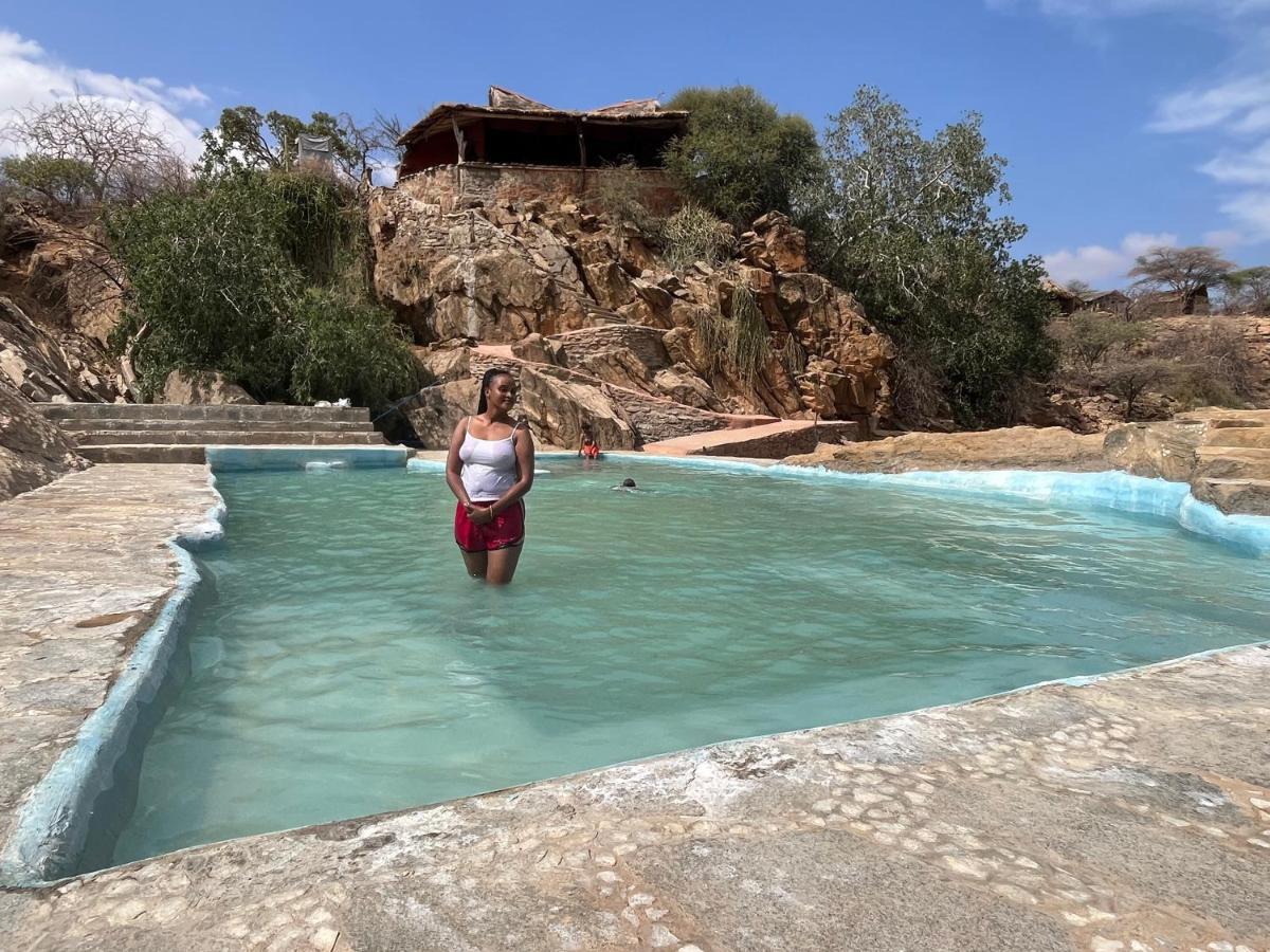 Lion'S Cave Camp, Samburu Βίλα Archers Post Εξωτερικό φωτογραφία