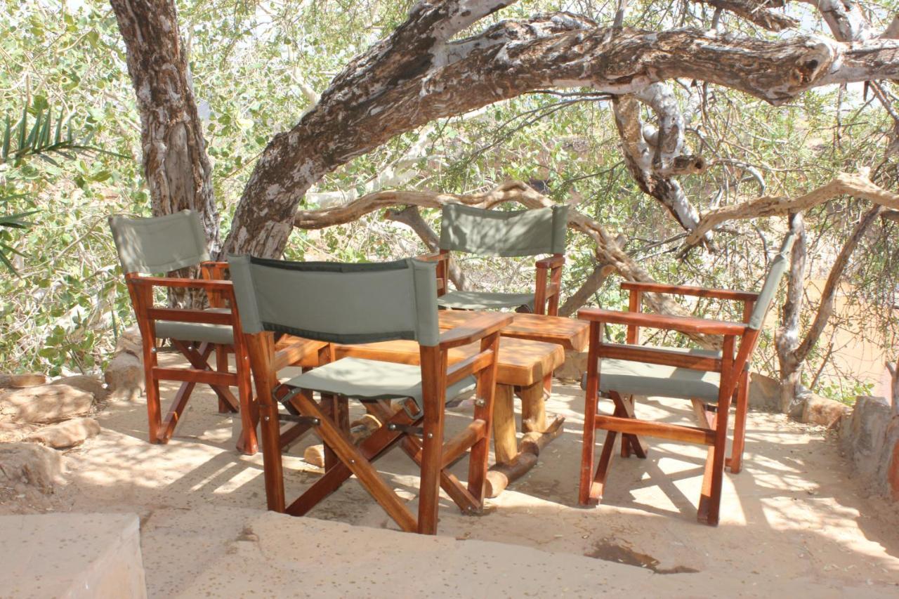 Lion'S Cave Camp, Samburu Βίλα Archers Post Εξωτερικό φωτογραφία